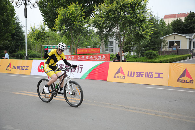 “fun88·乐天堂(中国)杯”“红色之旅 逐梦骑行”全国革命老区自行车挑战赛